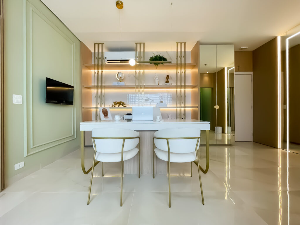 Dra. Sâmia Dias Harmonização Facial Maringá PR